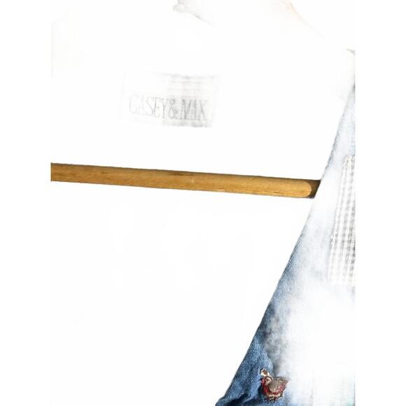 Vintage Embroidered Patchwork Vest by Casey & Max M/Large - Picture 3 of 8